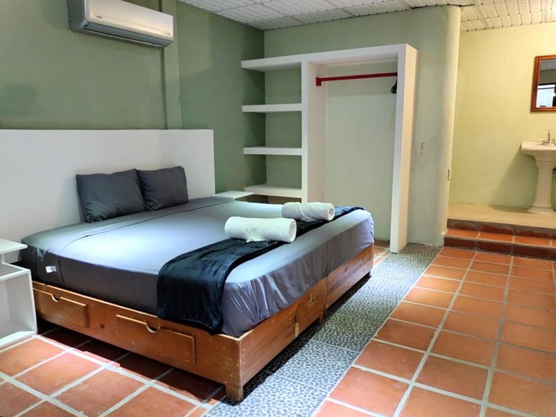 Surf Paradise Zicatela Hotel Puerto Escondido  Eksteriør billede